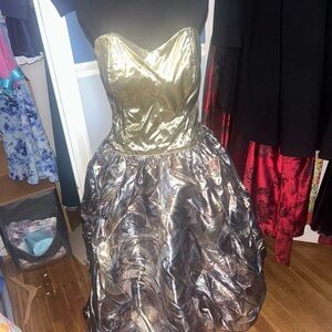 Vintage 1980s Gold Metallic Lamé Strapless Prom Gown Pouf Skirt Size 12 ILGWU